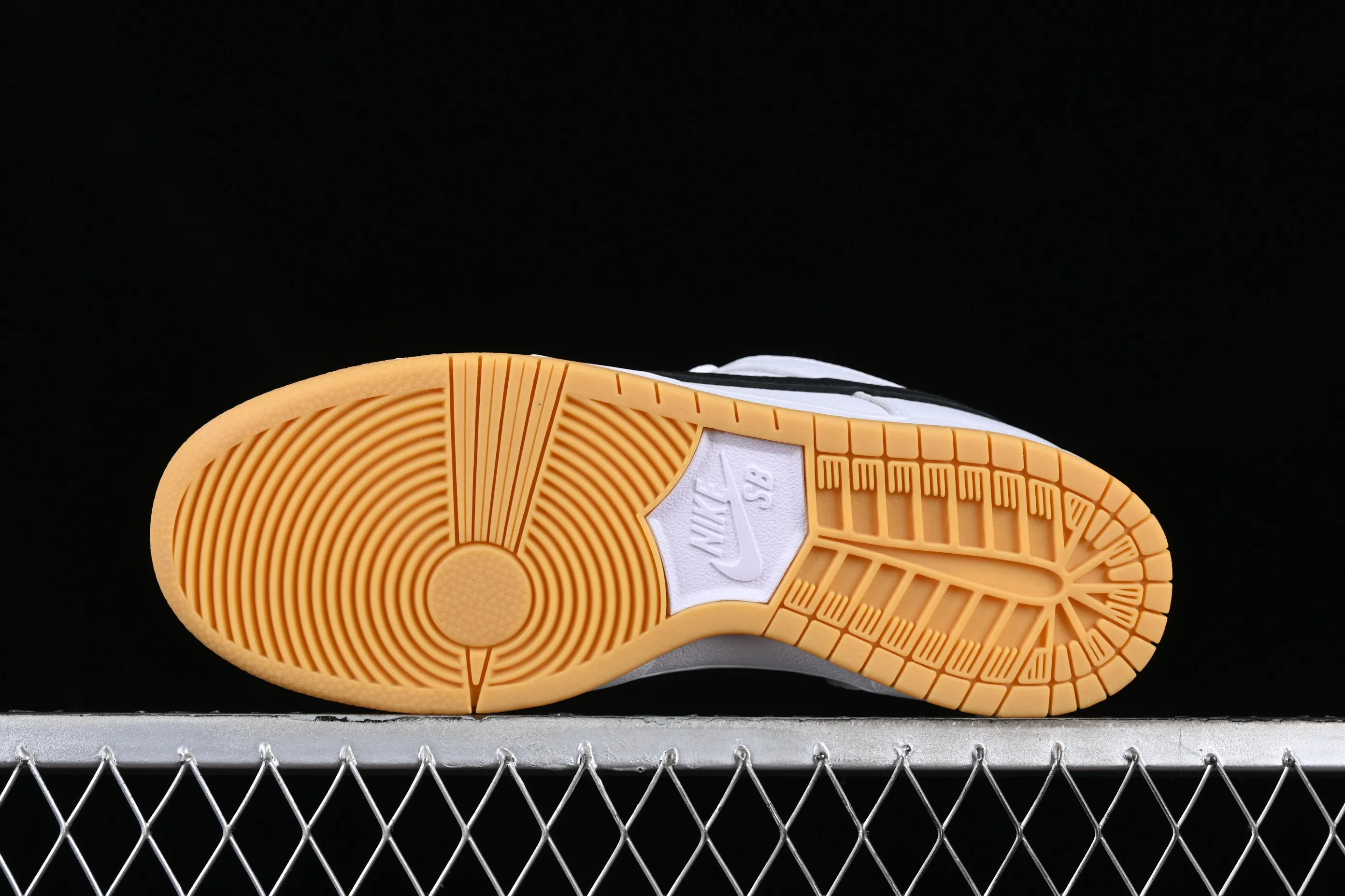 All categories Nk SB Dunk series Nk SB Dunk Low low-top sneakers Nk SB Dunk Low Pro ISO dunk series retro top layer low-top casual sports skateboard shoes CD2563-101
